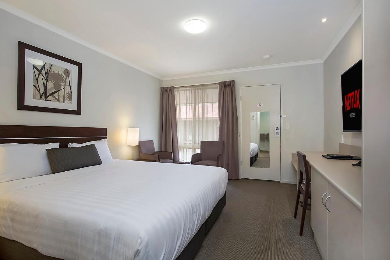 Elm Tree Motel Warrnambool Exteriör bild